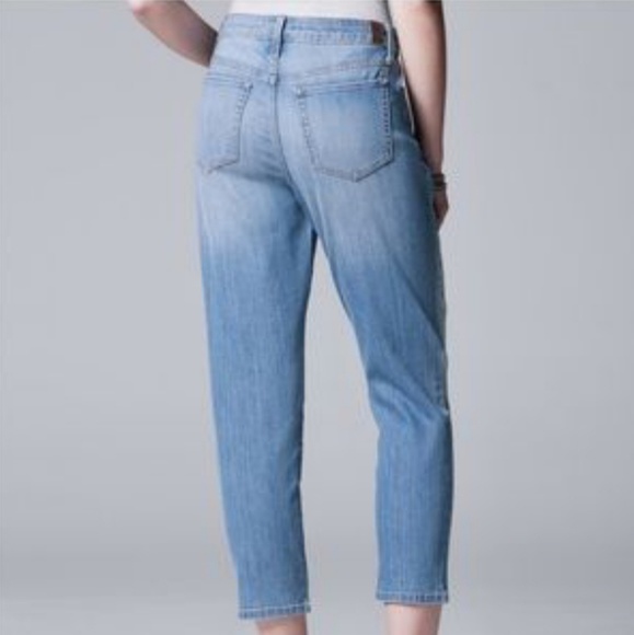 SOLD - Simply Vera Wang Shadow Patch Cropped Denim - Picture 6 of 8